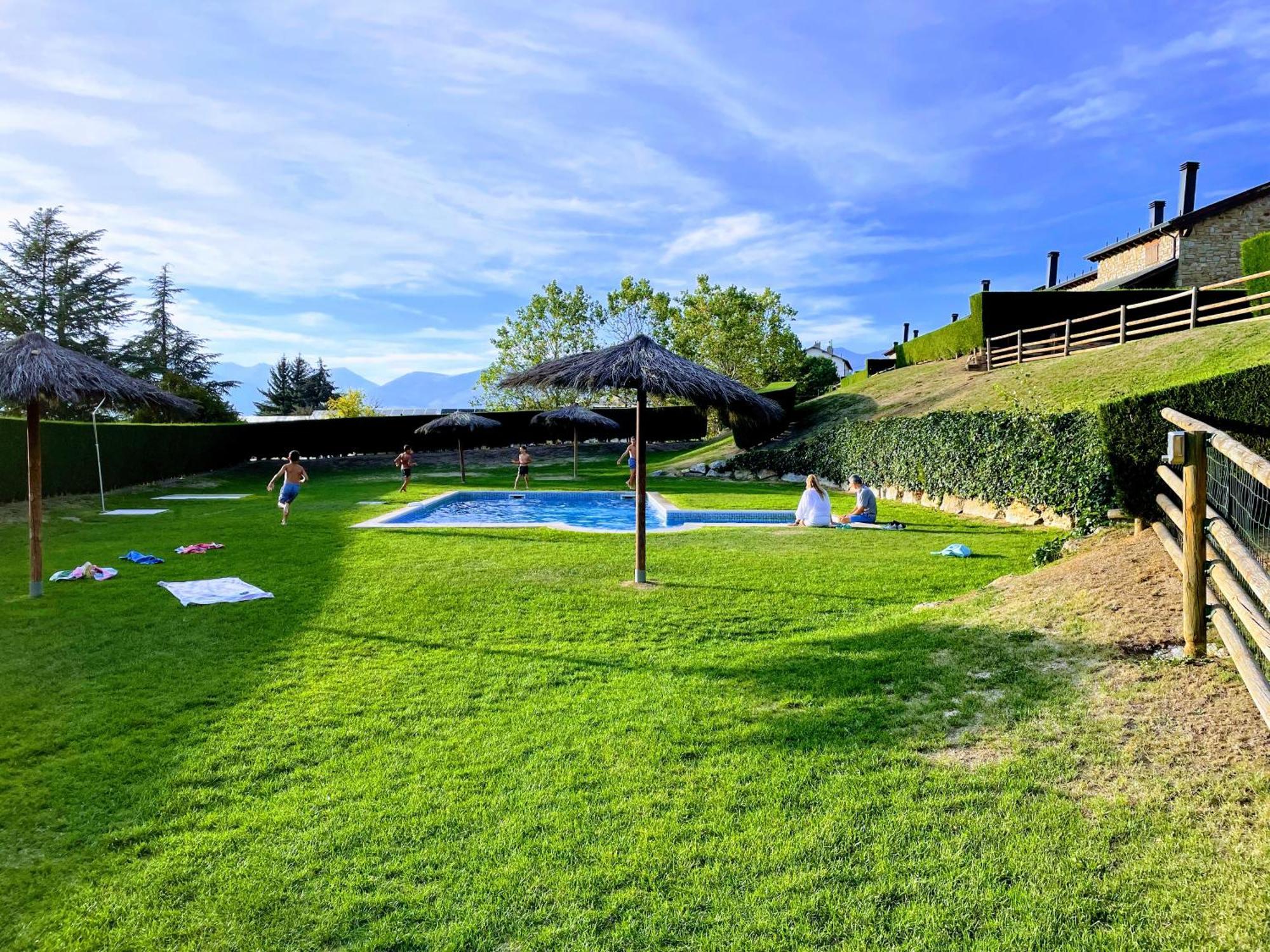 Apartamento Renovado Con Jardin Privado, Parking ,Wifi Y Piscina โอเซฌา ภายนอก รูปภาพ