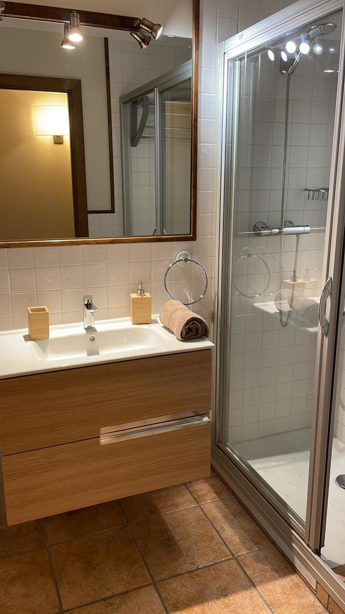 Apartamento Renovado Con Jardin Privado, Parking ,Wifi Y Piscina โอเซฌา ภายนอก รูปภาพ